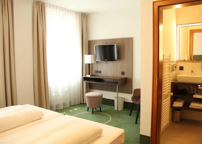 Hotel-gasthof Wilde Rose 3* באמברג