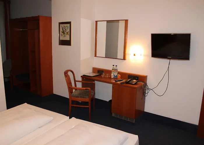 מלון Hotel-gasthof Wilde Rose 3*